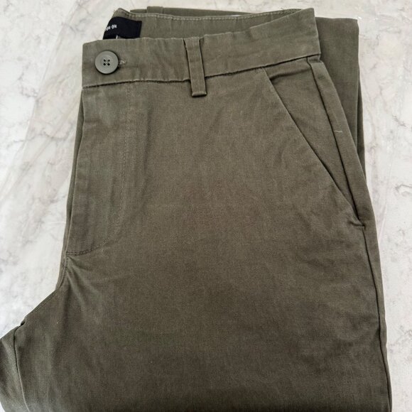 New with Tags Men's Chinos - Picture 3 of 8